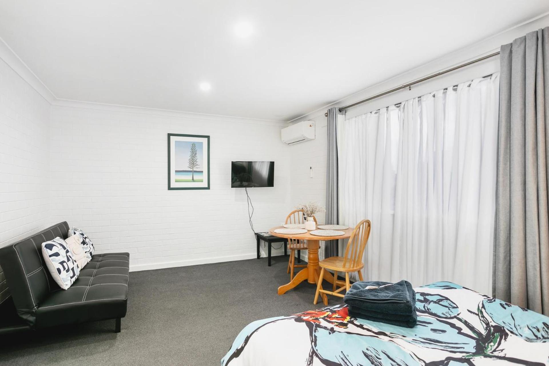 Malibu Apartments - Perth Bagian luar foto
