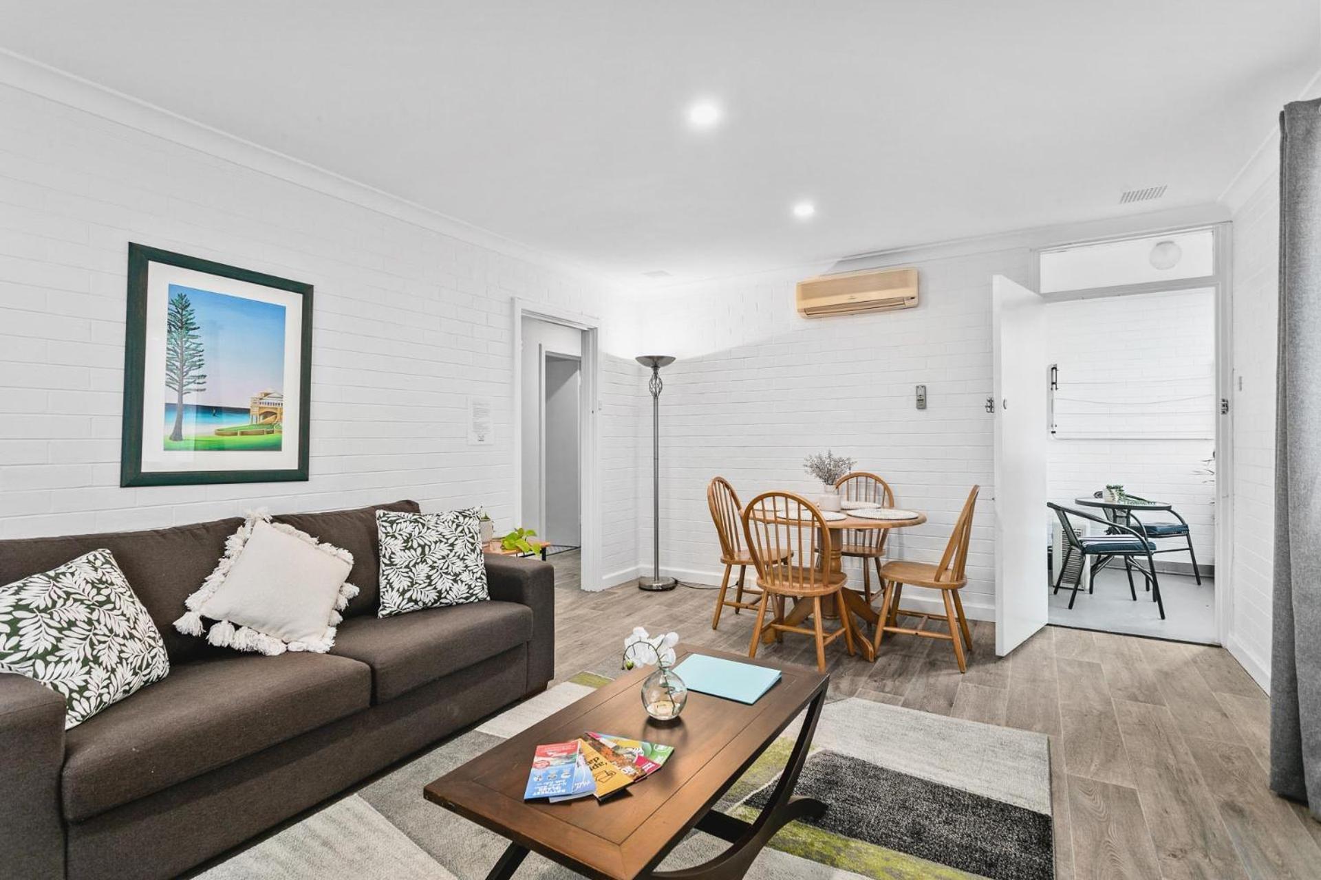 Malibu Apartments - Perth Bagian luar foto