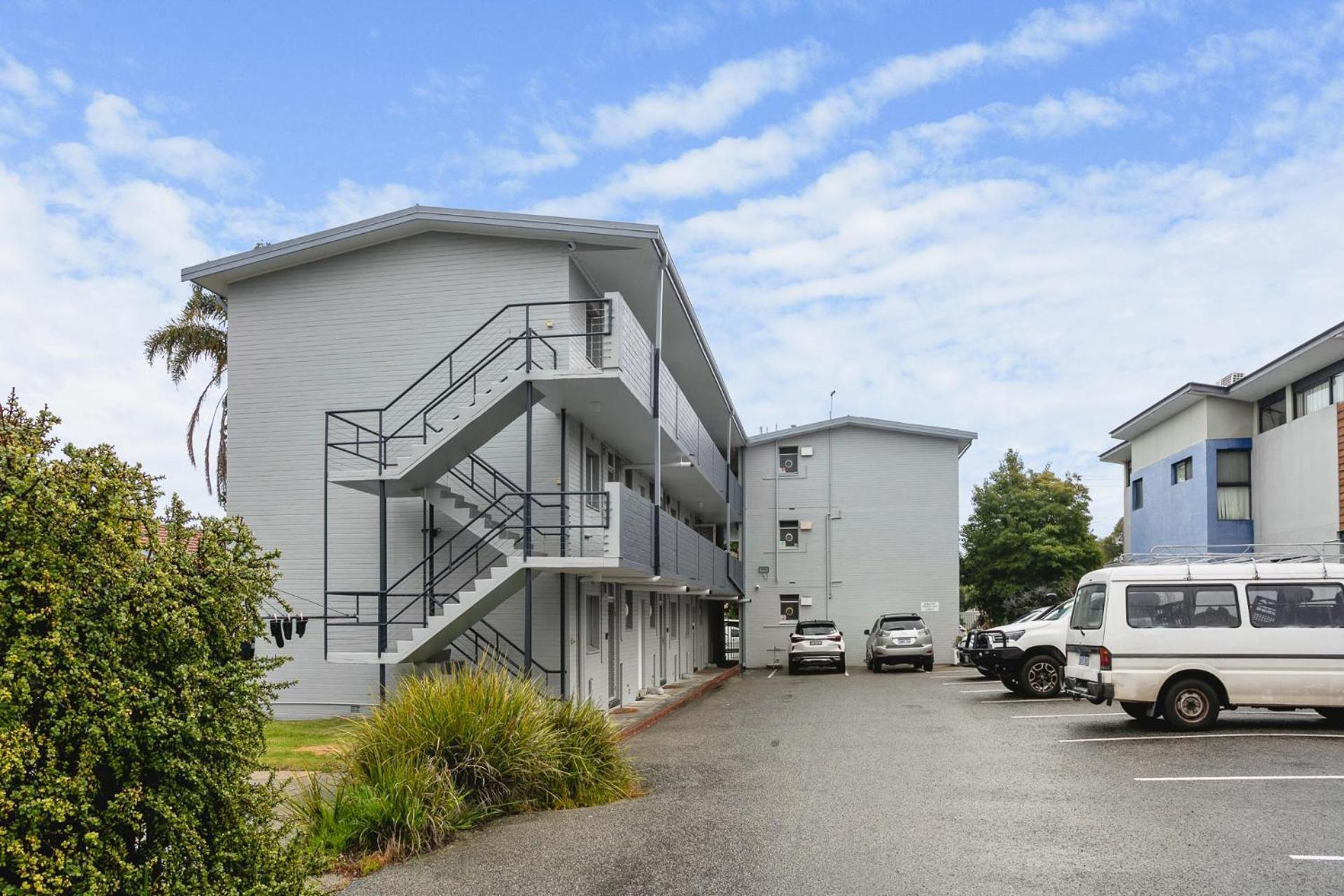 Malibu Apartments - Perth Bagian luar foto