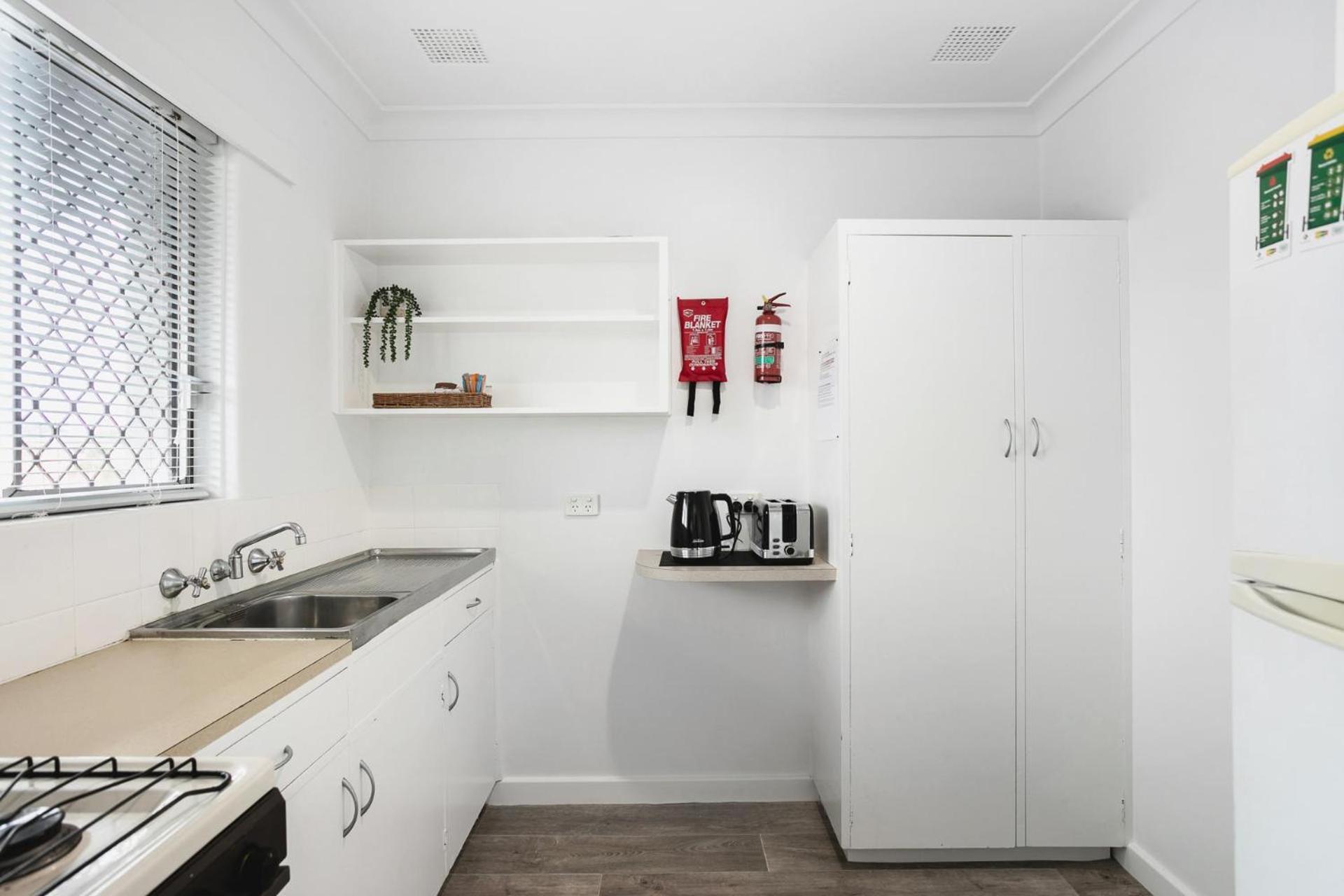 Malibu Apartments - Perth Bagian luar foto