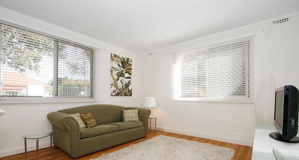 Malibu Apartments - Perth Bagian luar foto