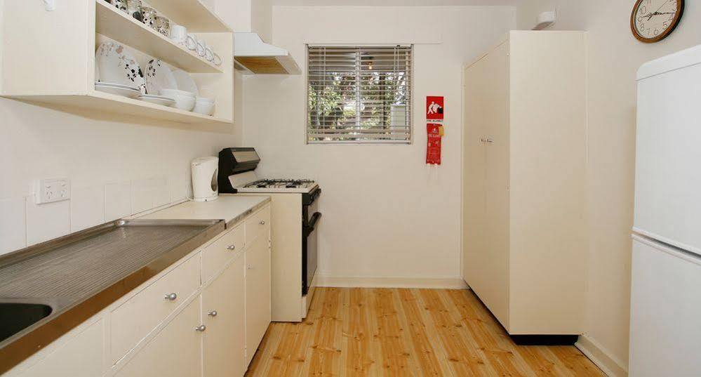 Malibu Apartments - Perth Bagian luar foto